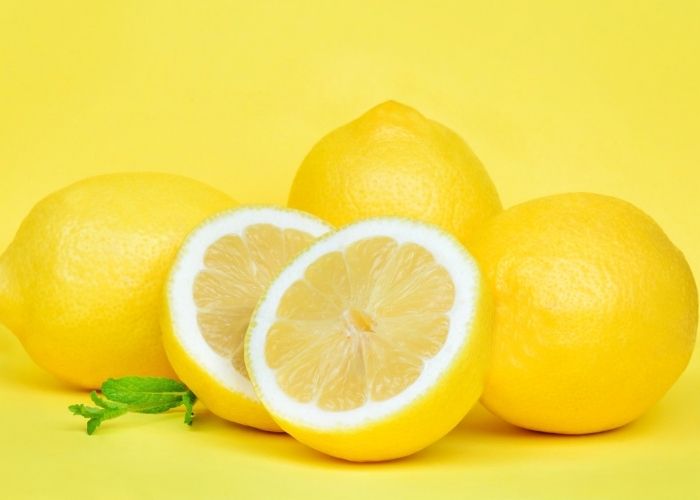 مثلث سيناتور مستشار  هل الليمون يضعف الانتصاب؟ | تعرف على بعض الاطعمة التي تضعف الانتصاب