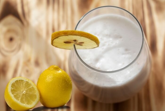 فوائد اللبن مع الليمون