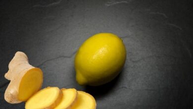 كيفية استخدام الليمون الأسود مع الزنجبيل