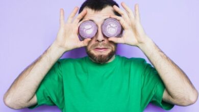 كيفية استعمال البصل للعين